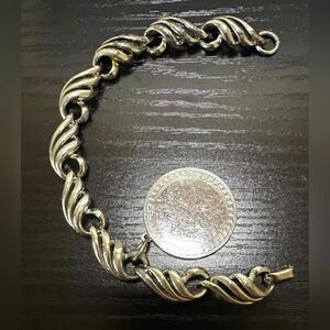 Vintage Costume Jewelry Coro Bracelet 7.5"